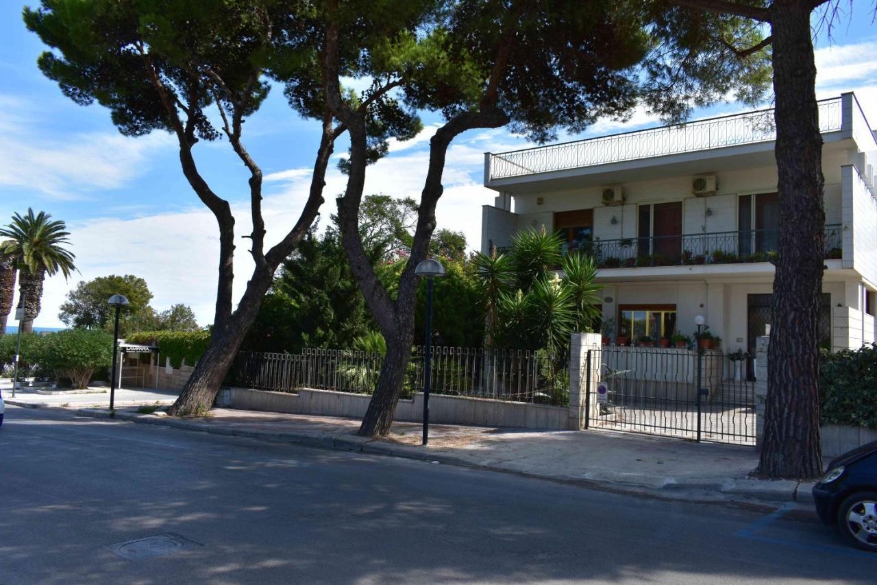 Golden Bay Bed and Breakfast Trani Exteriör bild