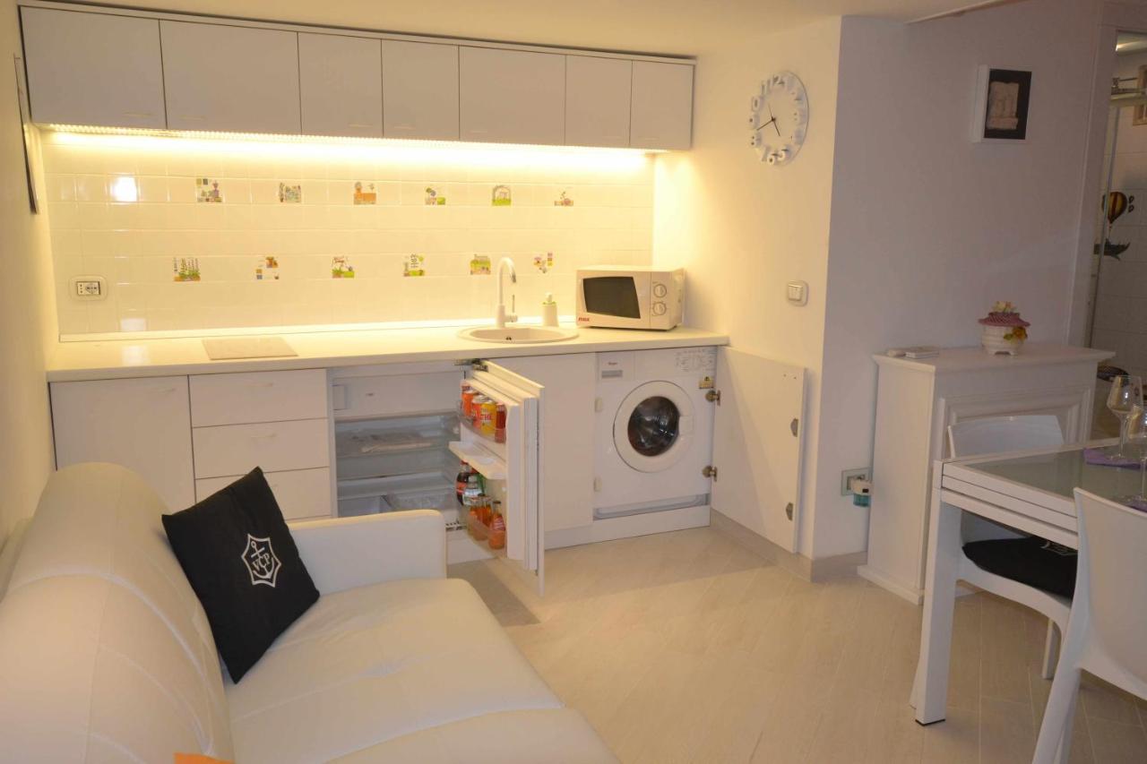 Golden Bay Bed and Breakfast Trani Exteriör bild