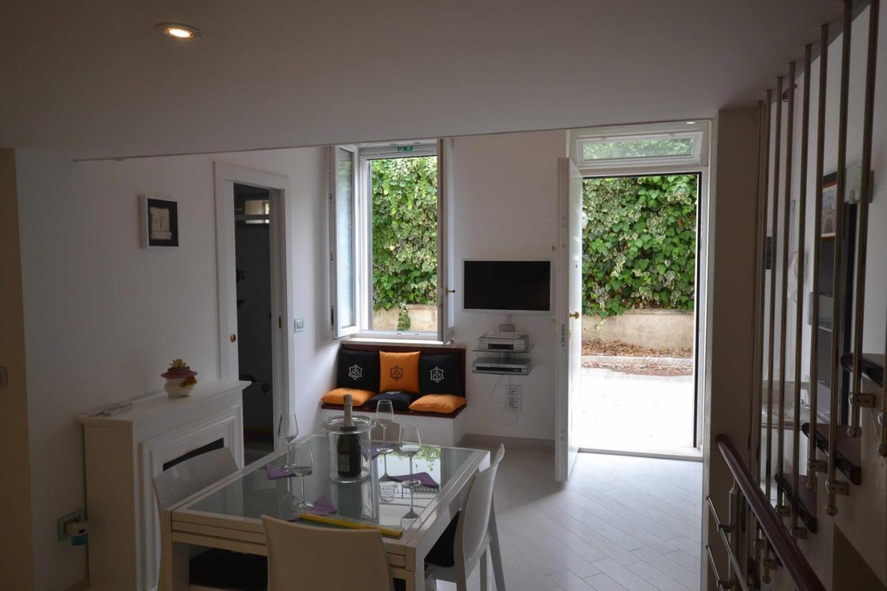 Golden Bay Bed and Breakfast Trani Exteriör bild